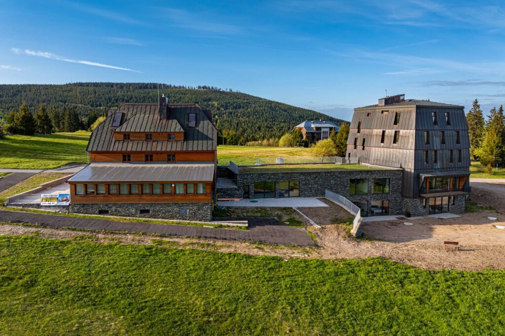 DJI_20250508071358_0651_D-HDR